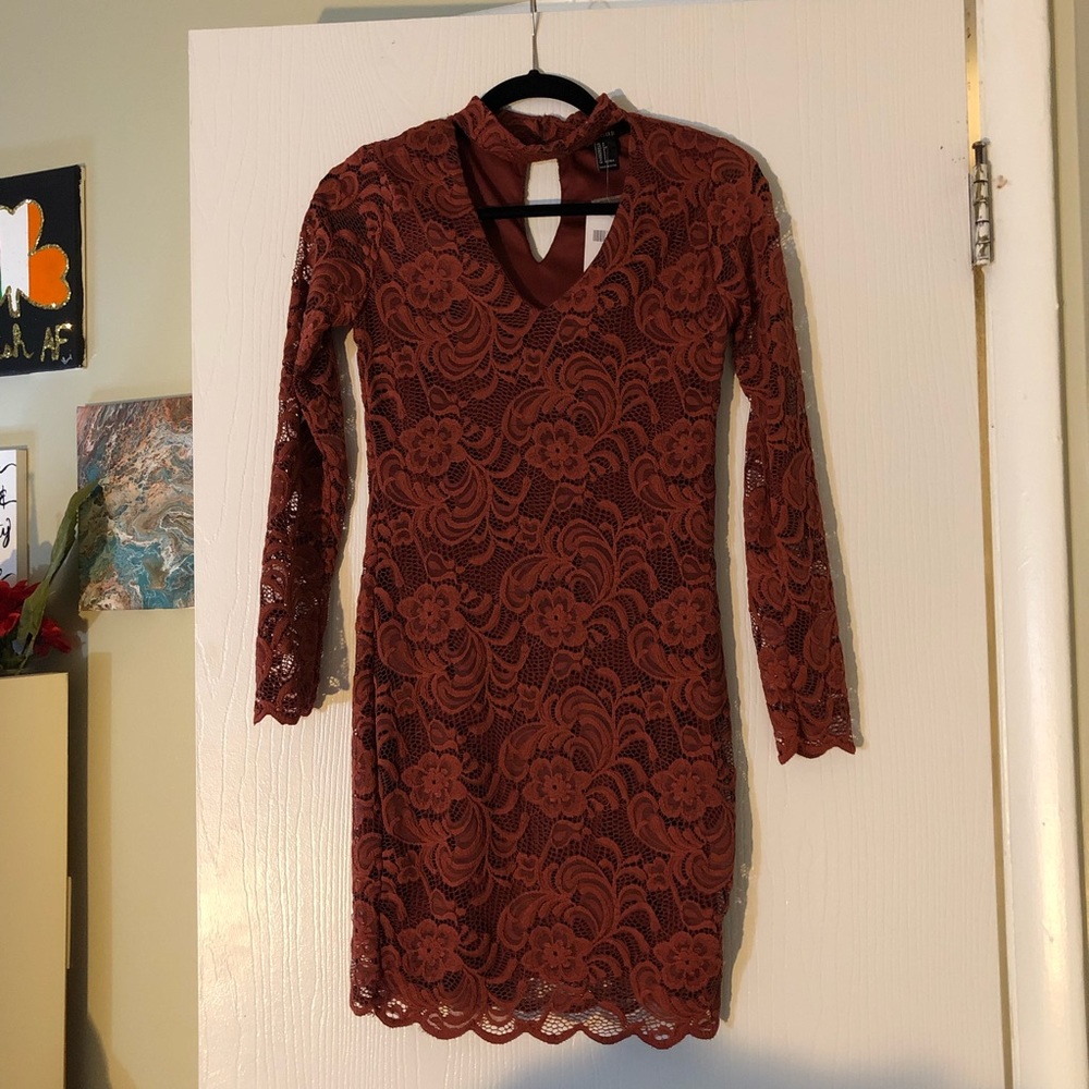 NWT forever 21 lace long sleeve dress